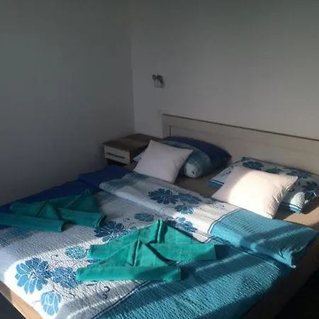 In With Balcony, Air Conditioning, Wifi, Washing Machine 5173-2