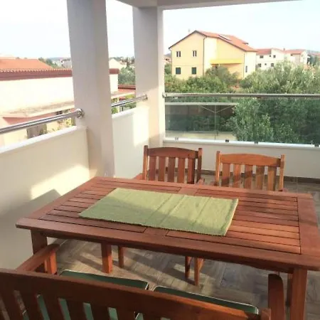 In With Balcony, Air Conditioning, Wifi, Washing Machine 5173-2 Daire